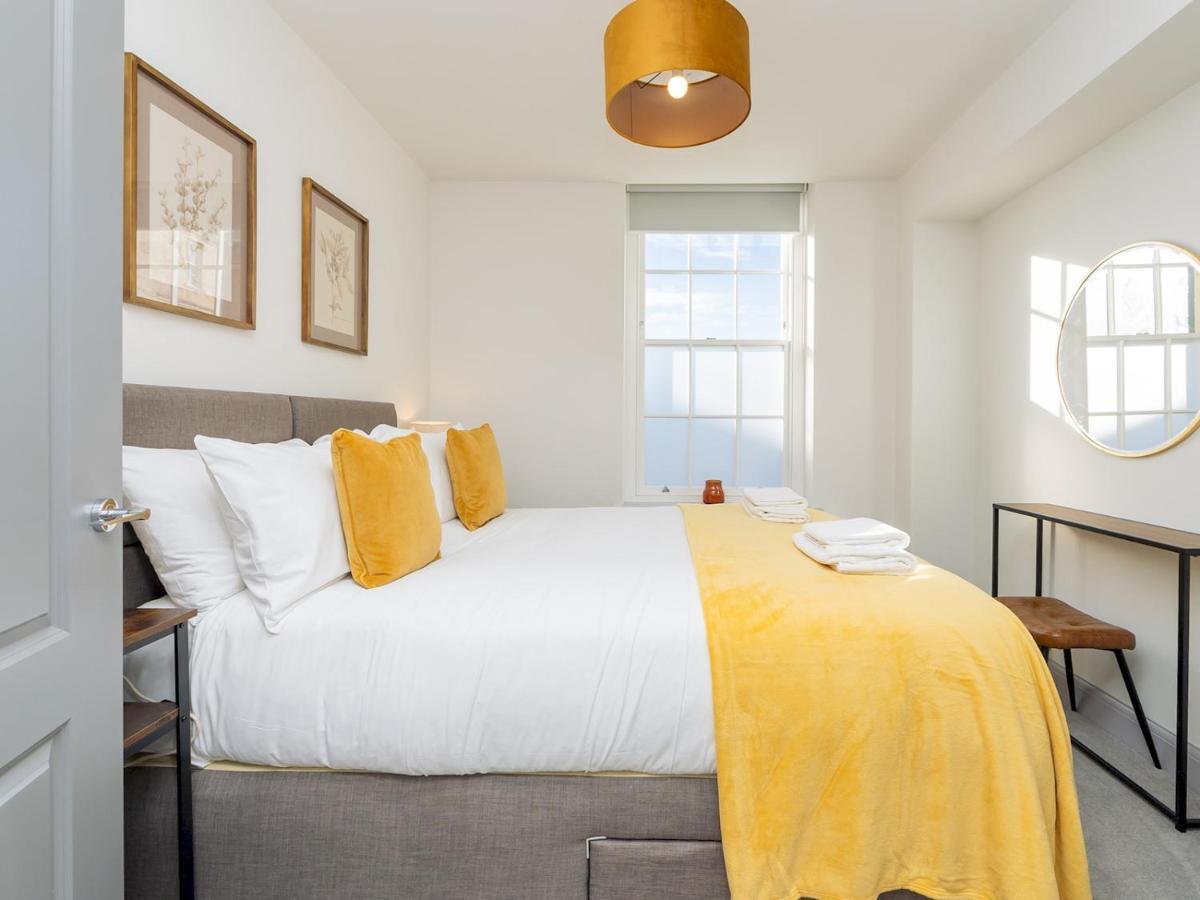 Pass The Keys Stunning 2 Bed Retreat In The Heart Of Bath Appartement Buitenkant foto